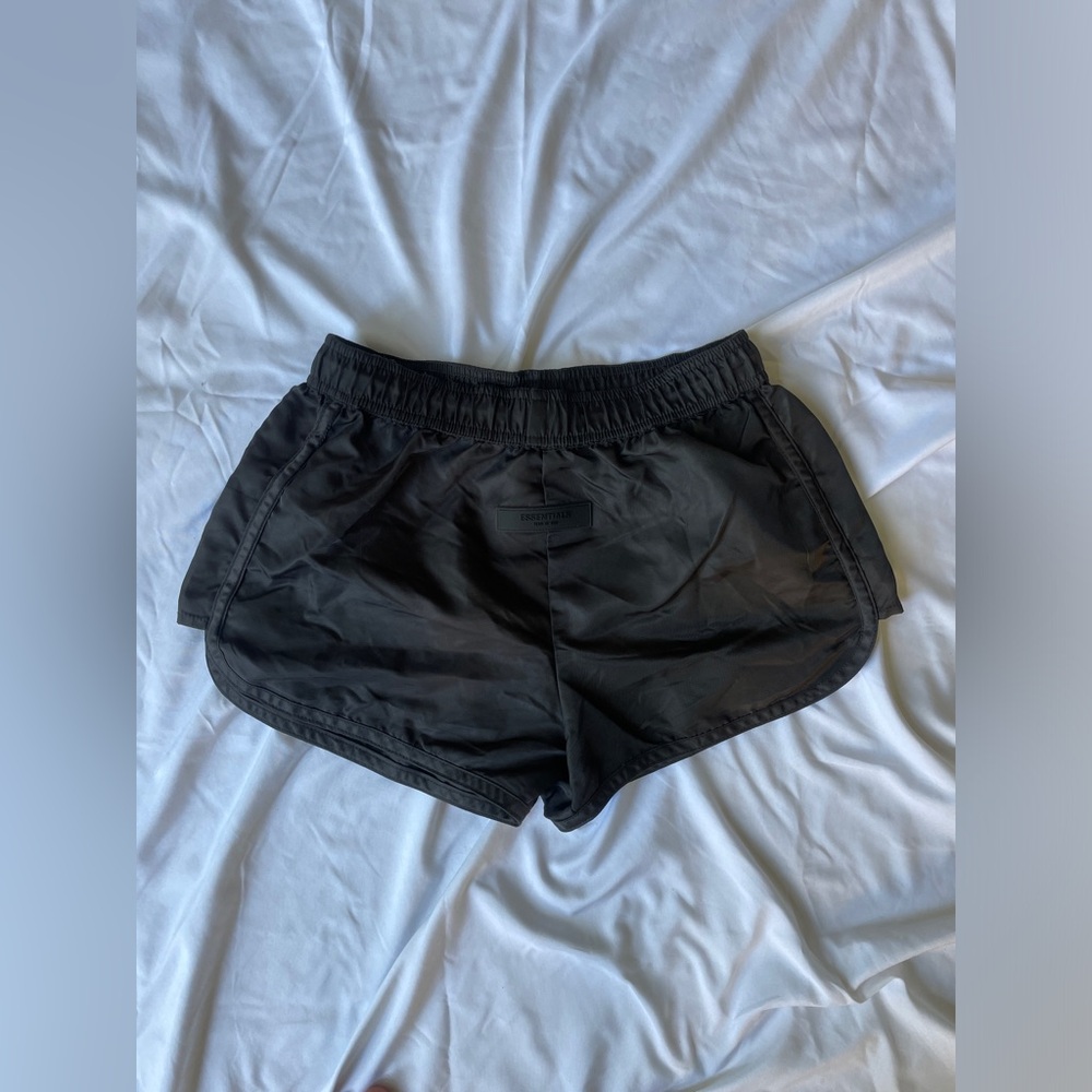 Essentials Fear of God black shorts!
